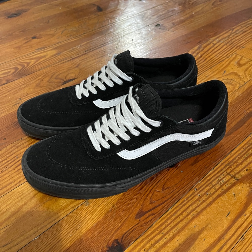 Black Vans